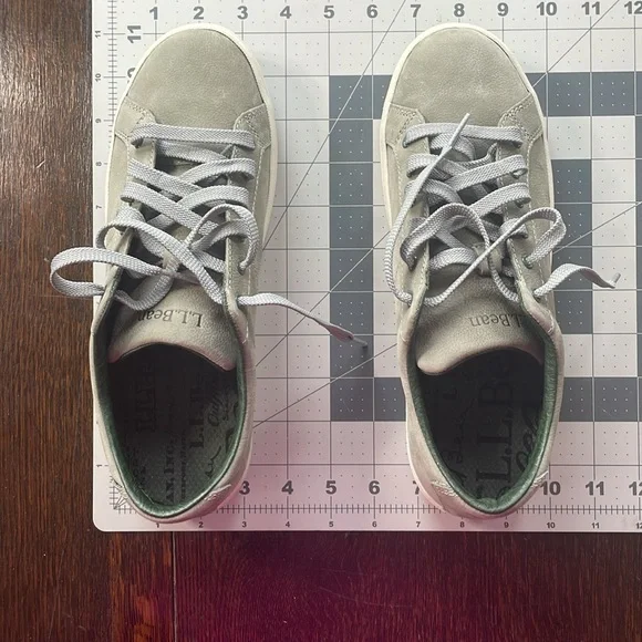 L.L. Bean sage green leather walking shoes/sneakers, 8.5 medium - Picture 7 of 9